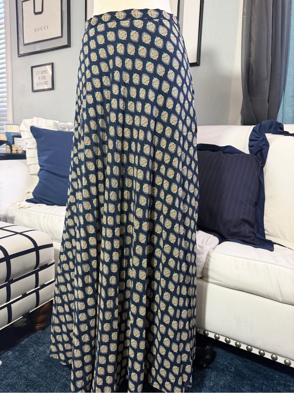 Banana Republic Navy and Cream Geometric Maxi Skirt - Picture 7 of 8
